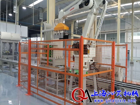 紅牛飲料碼垛生產(chǎn)線2 紅牛飲料碼垛生產(chǎn)線2